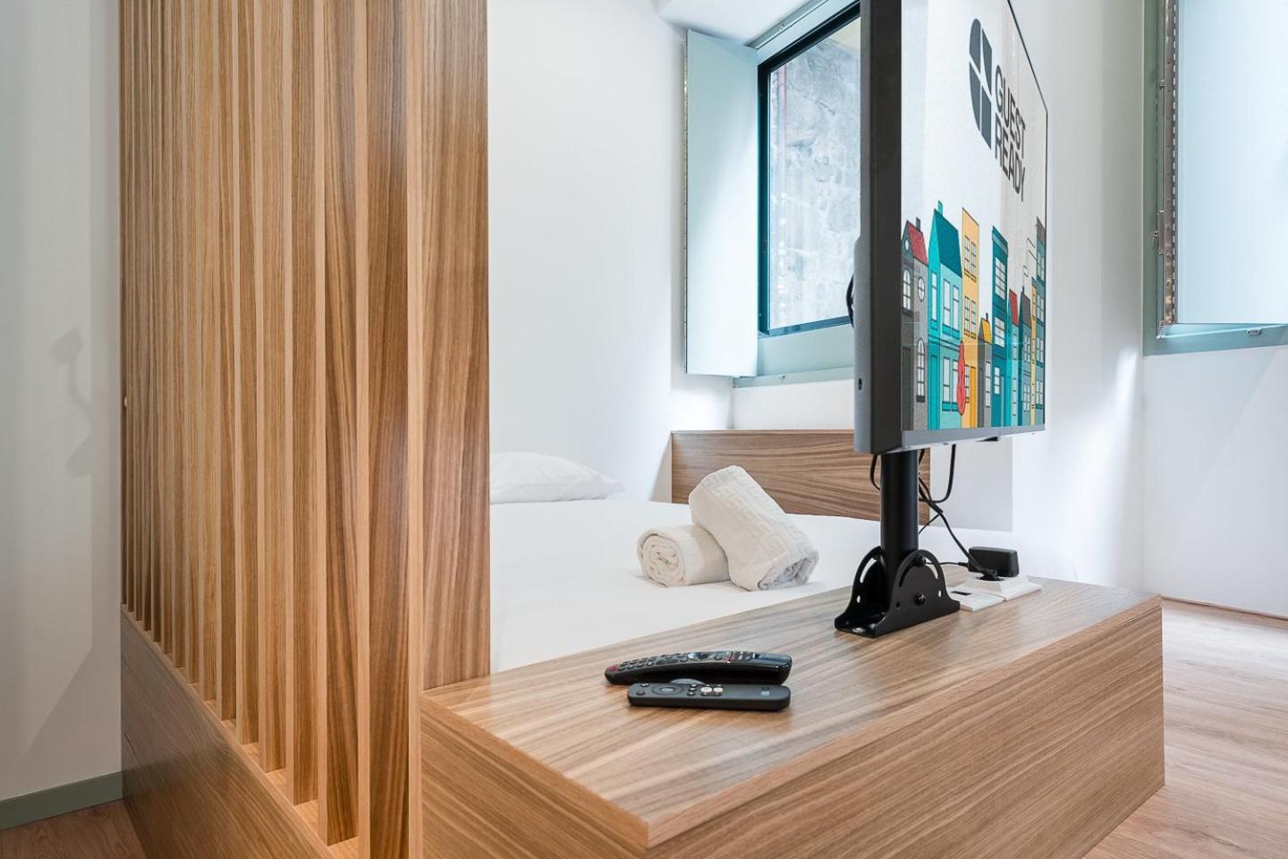 Guestready - A Modern Stay In Downtown Porto Exterior photo